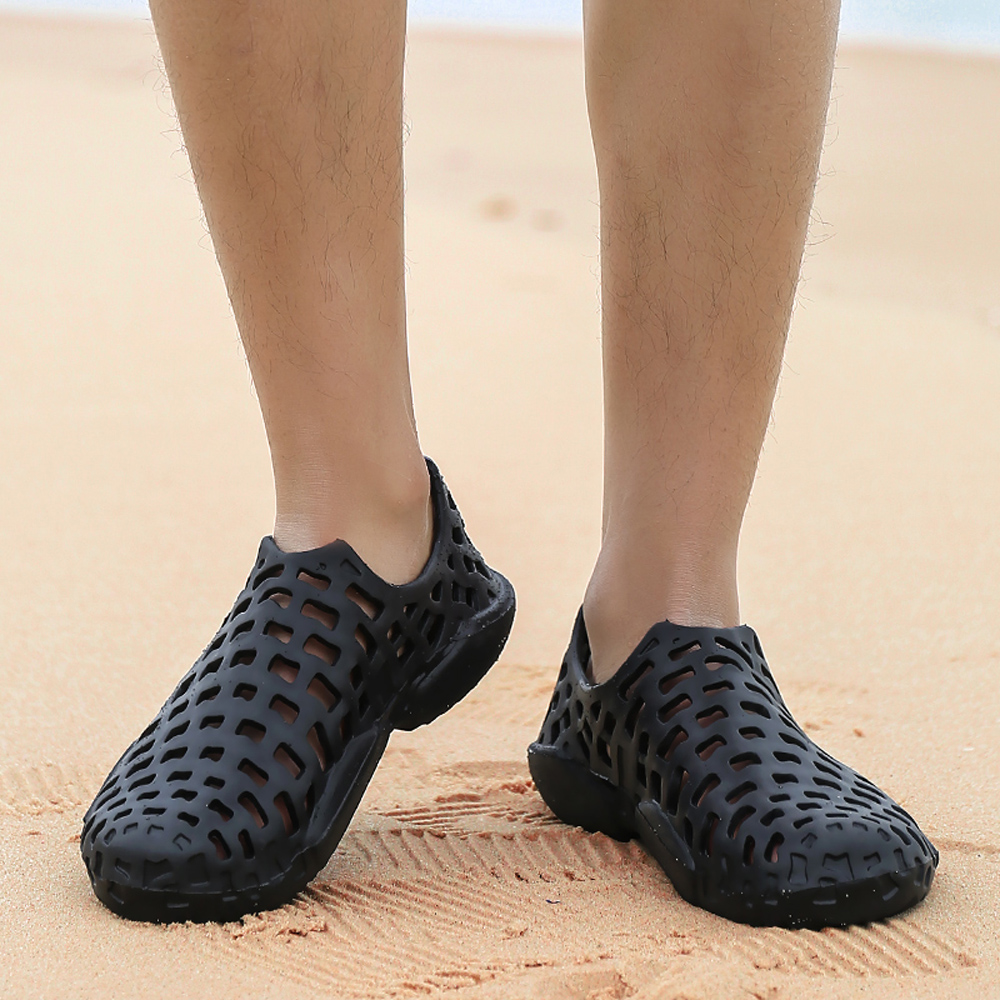 Men Summer Color Hollow Skid Beach Shoes- Black 43 Men Summer Color Hollow Skid Beach Shoes- Black 43